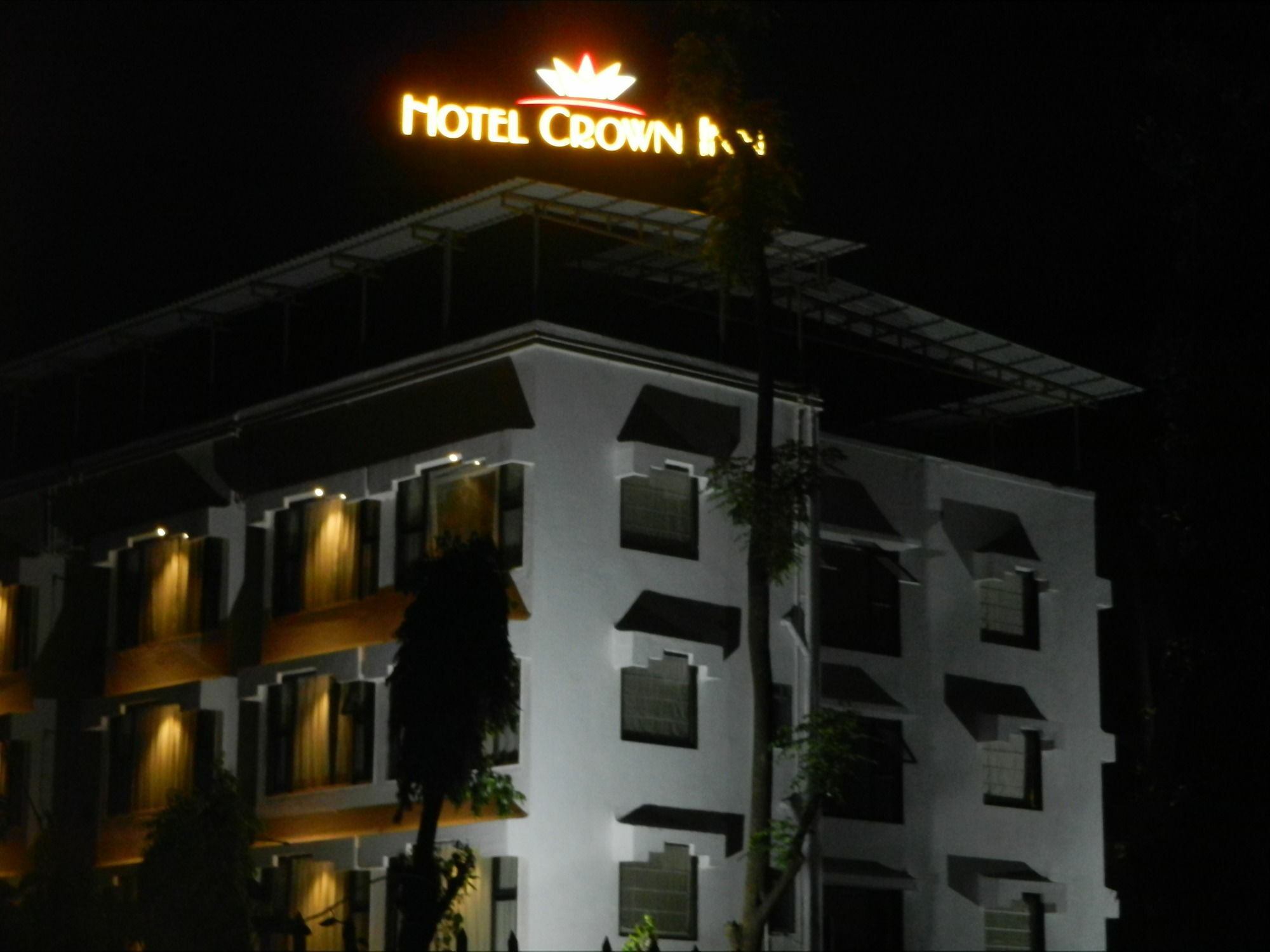 Oyo 78245 Collection O Hotel Crown Inn ナビムンバイ エクステリア 写真